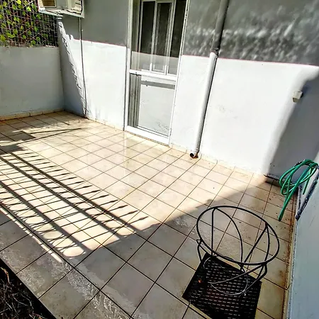 - 5 Beautiful Apartment *