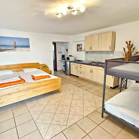 Daire - 5 Beautiful Flogita