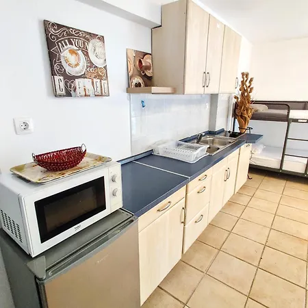 - 5 Beautiful Apartment Flogita