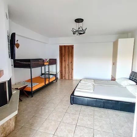 Apartamento - 5 Beautiful Flogita