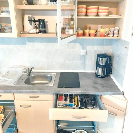 - 5 Beautiful Apartamento