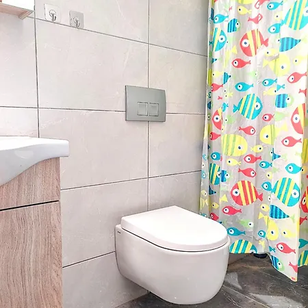 - 5 Beautiful Apartamento