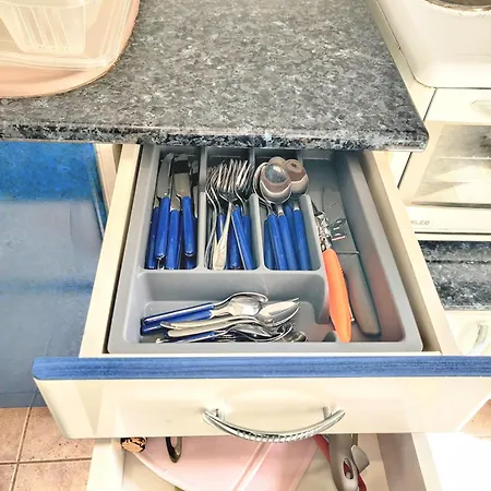 - 5 Beautiful * Flogita